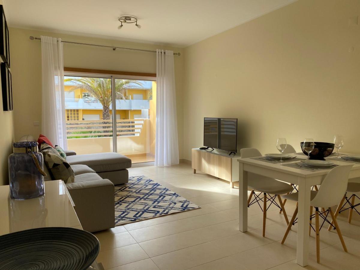 Apartamento T2 Com Piscina Em Conceicao E Cabanas De Tavira Bagian luar foto